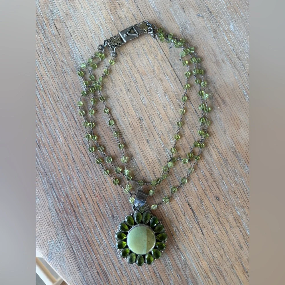Safia Day green peridot beaded statement necklace - Picture 1 of 3